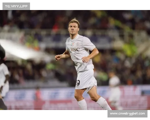 罗马诺确认那不勒斯再度接触曼联，谈霍伊伦永久转会事宜